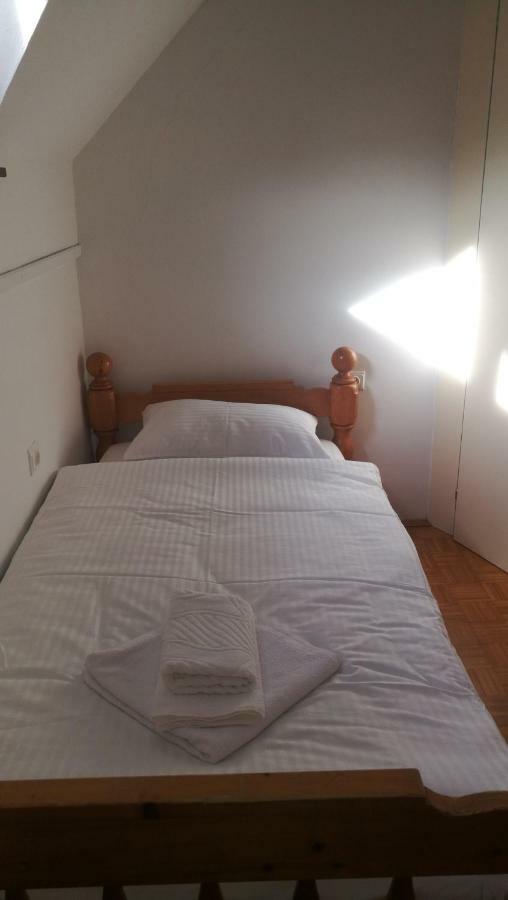 Вилла Apartma Marija Hiska 79 Чатеж-об-Сави Экстерьер фото